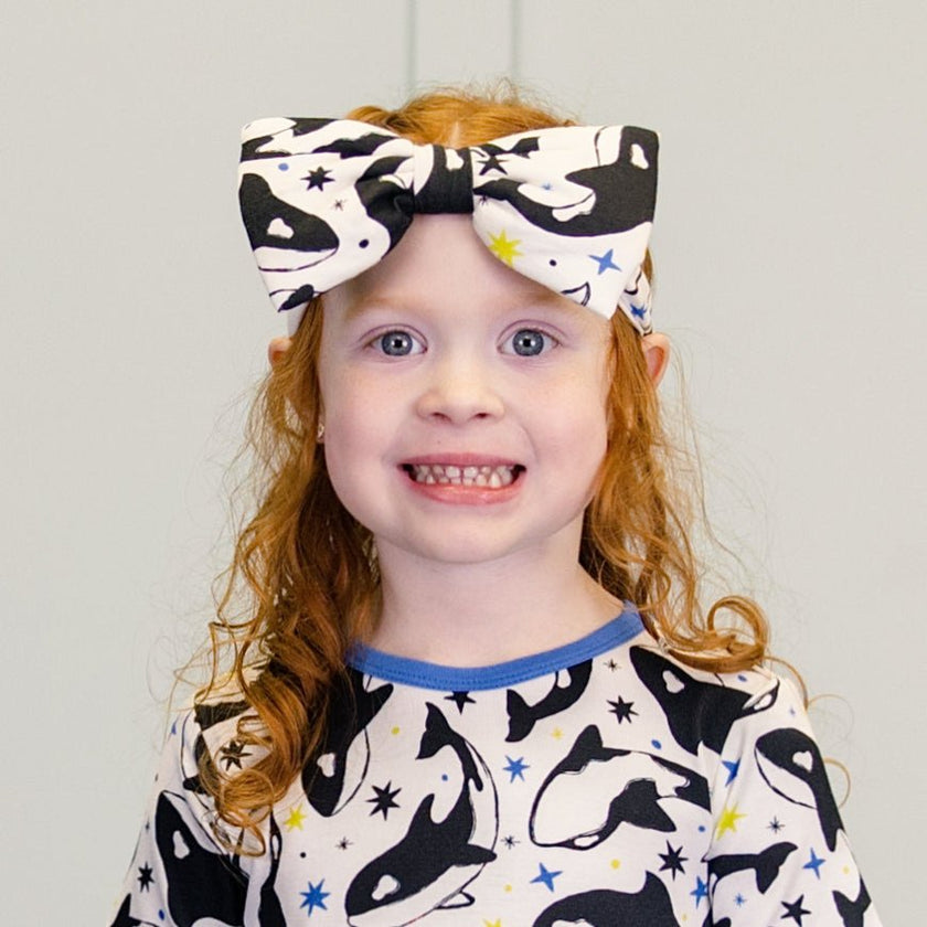 Headband in Dancing Orcas