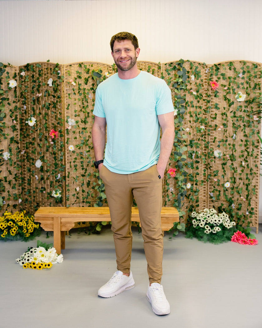 Men's Crew Neck Tee in Aqua Sky