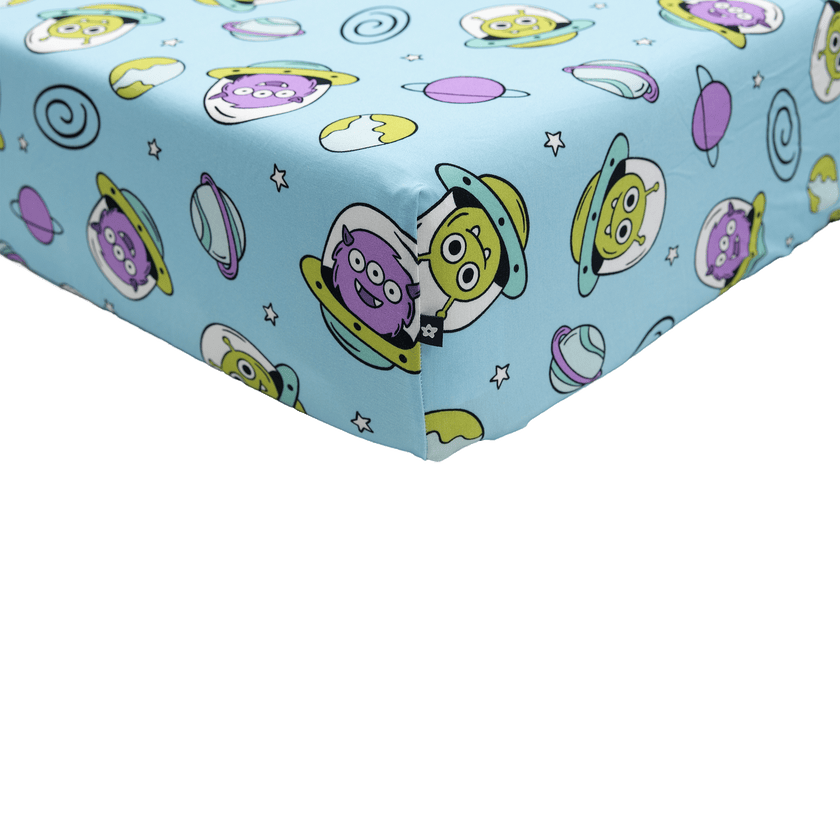Crib Sheet in Mini Martians