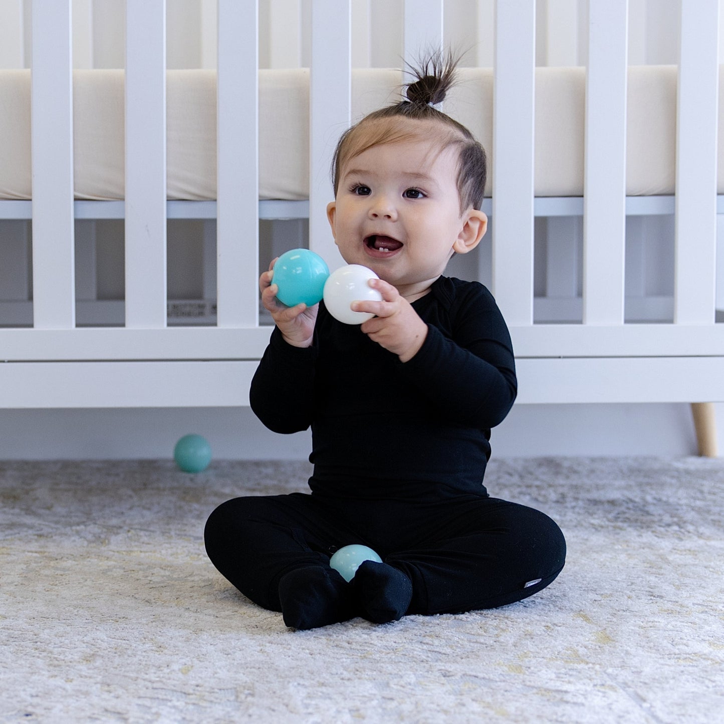 Infant Romper in Black - Bumbunny Baby