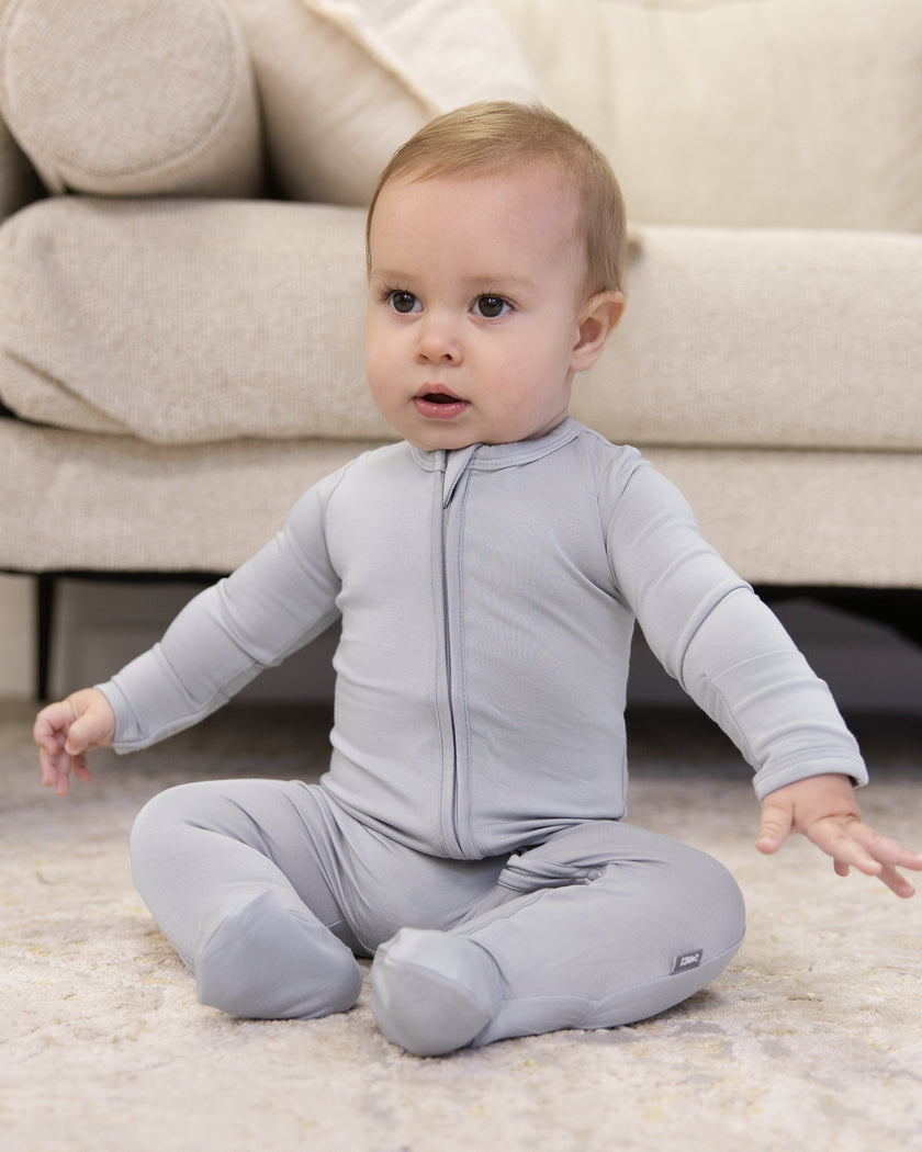 Zip Footie in Gray - Bumbunny Baby