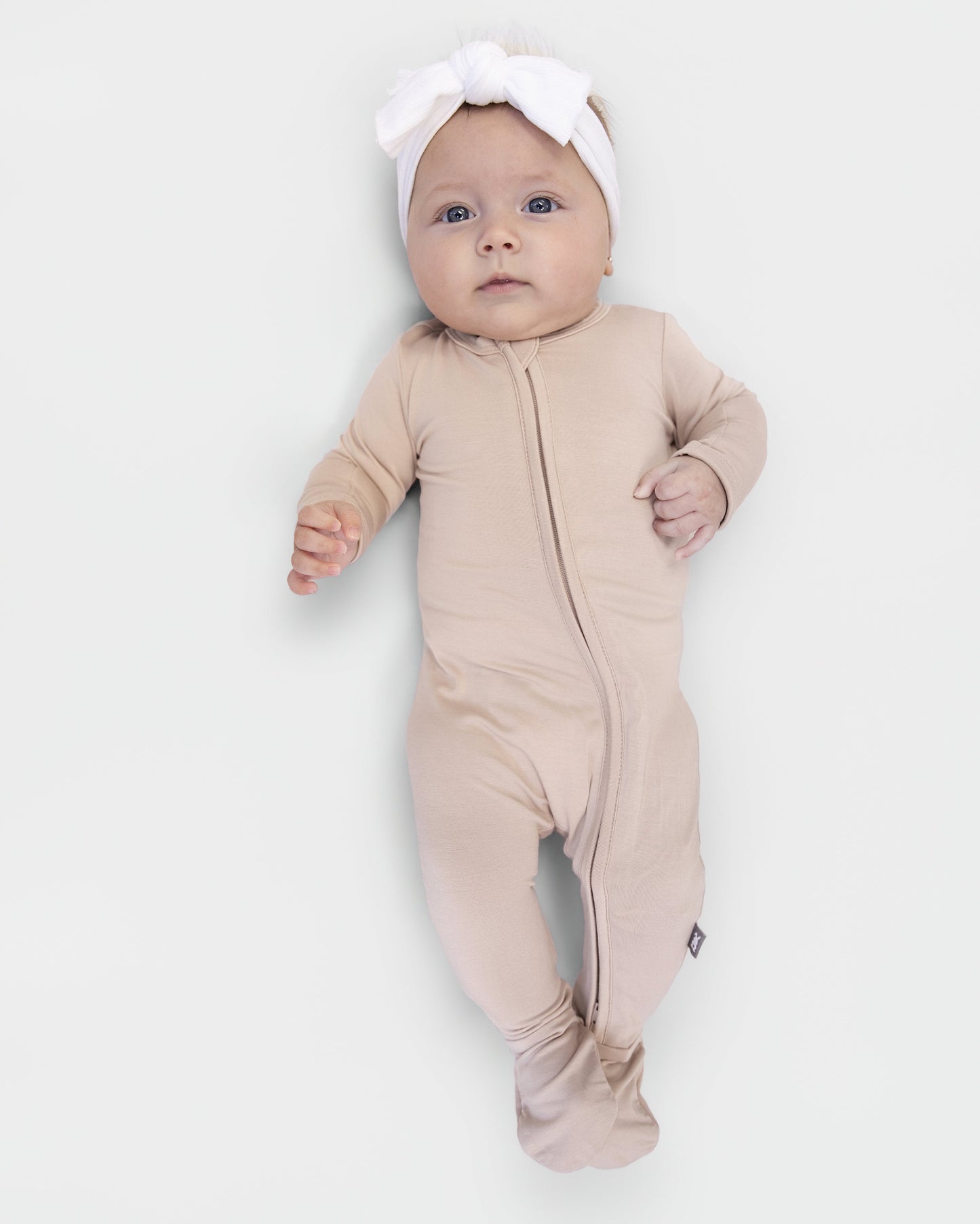Zip Footie in Deep Beige - Bumbunny Baby