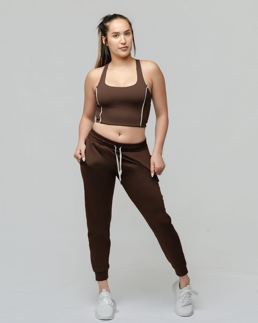 Everyday Jogger in Brown