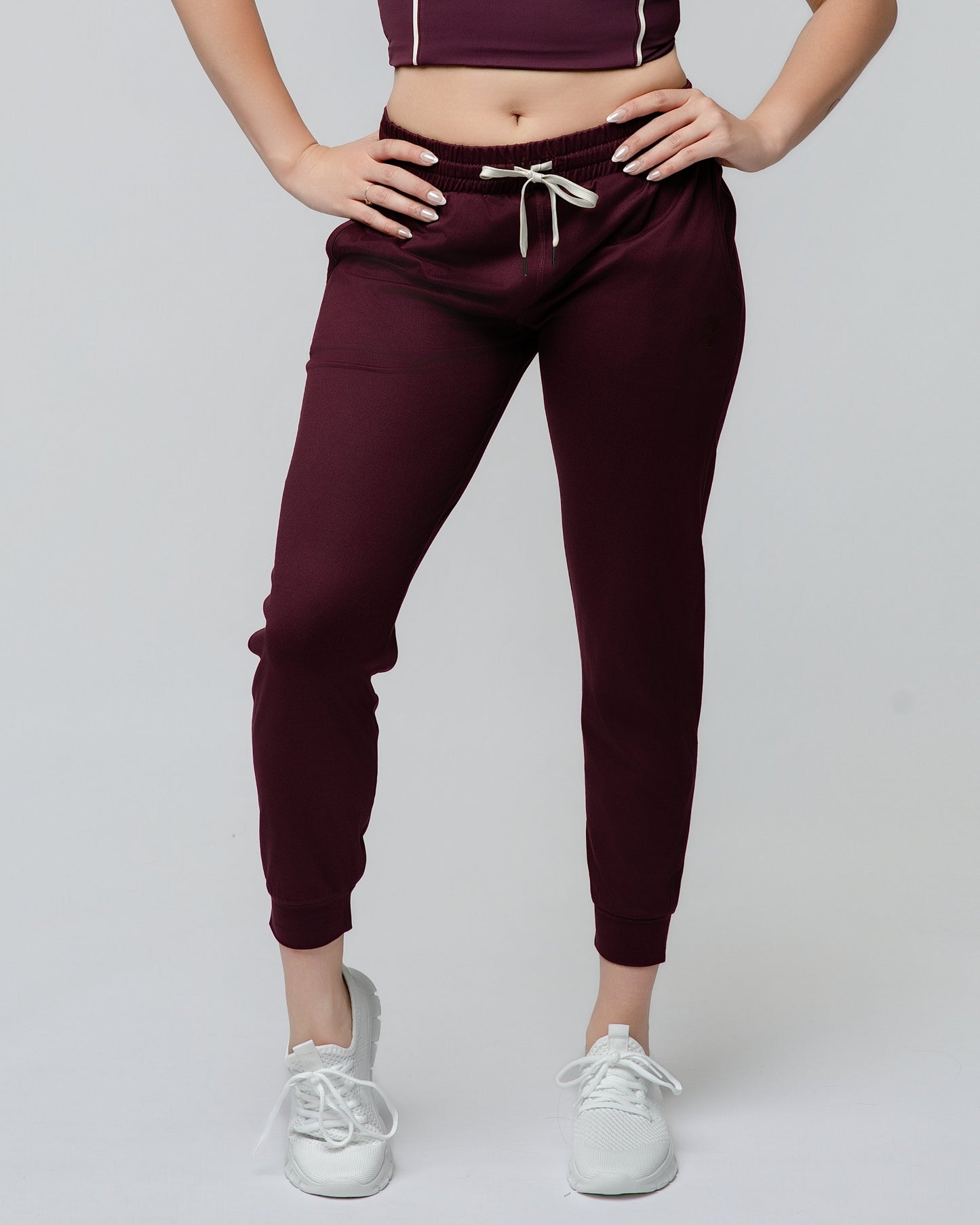 Everyday Jogger in Wine