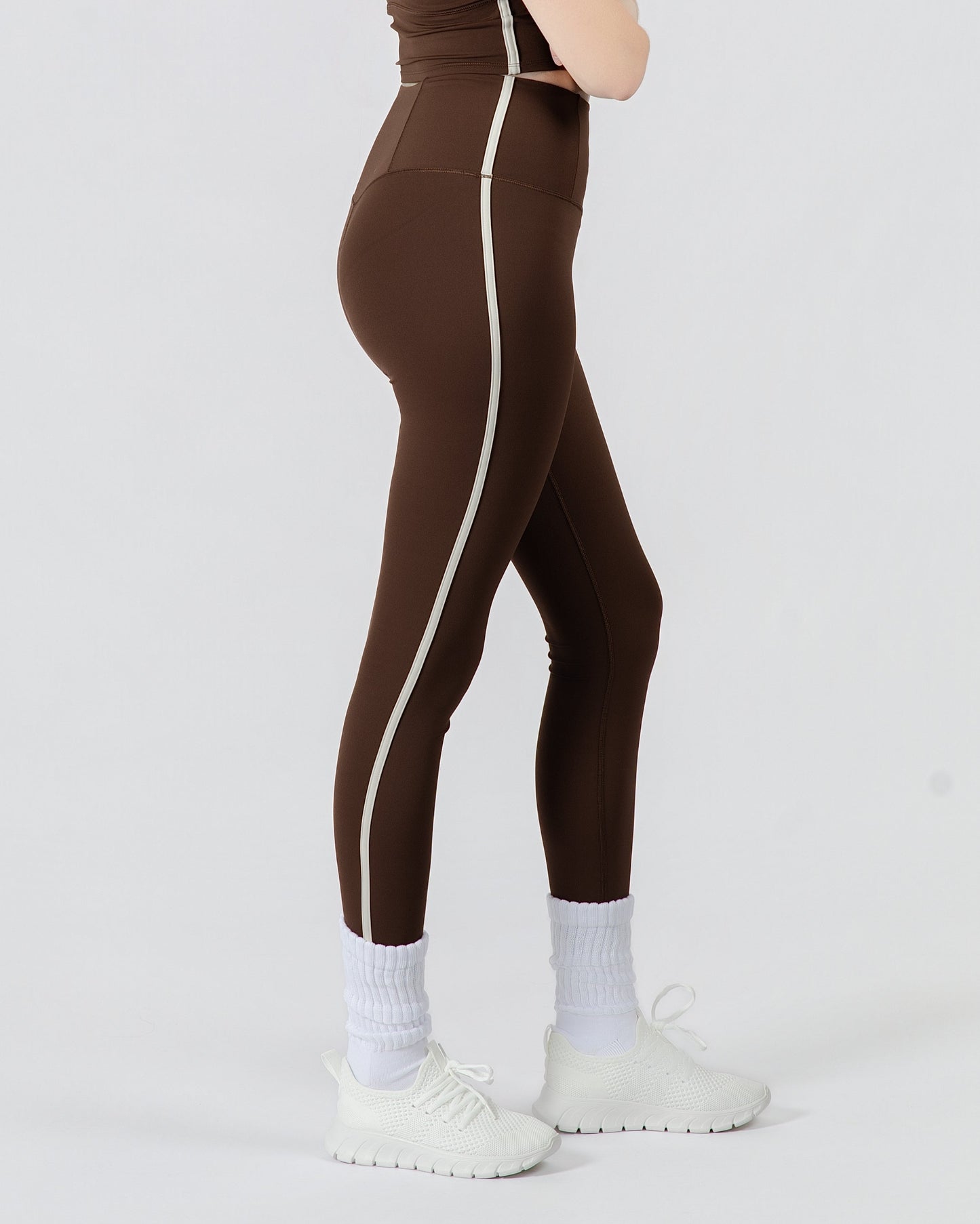 Evo Legging in Brown