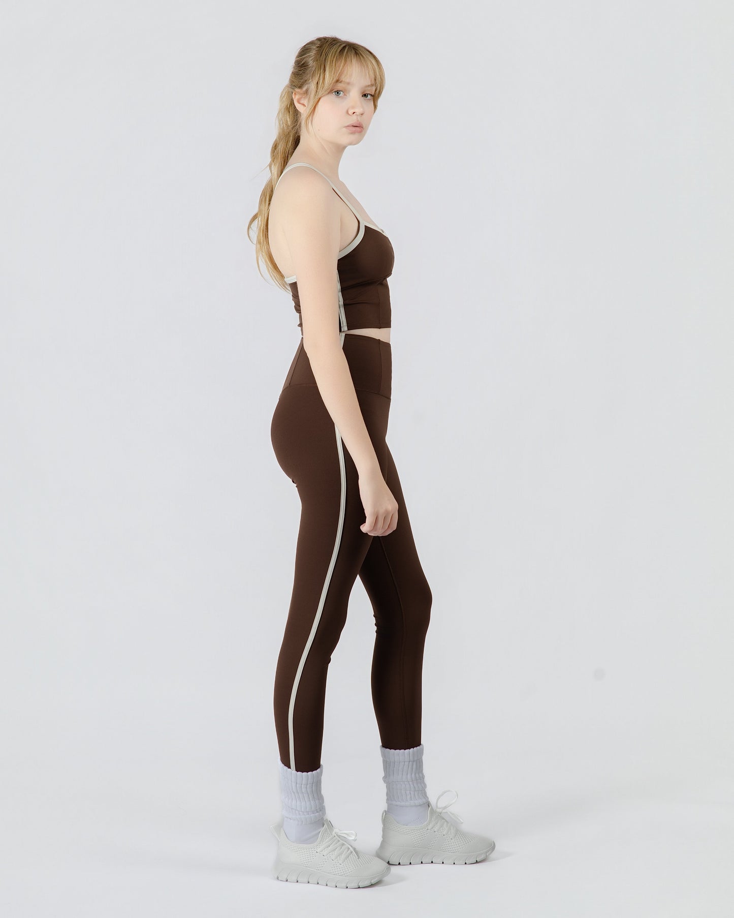 Evo Tank in Brown