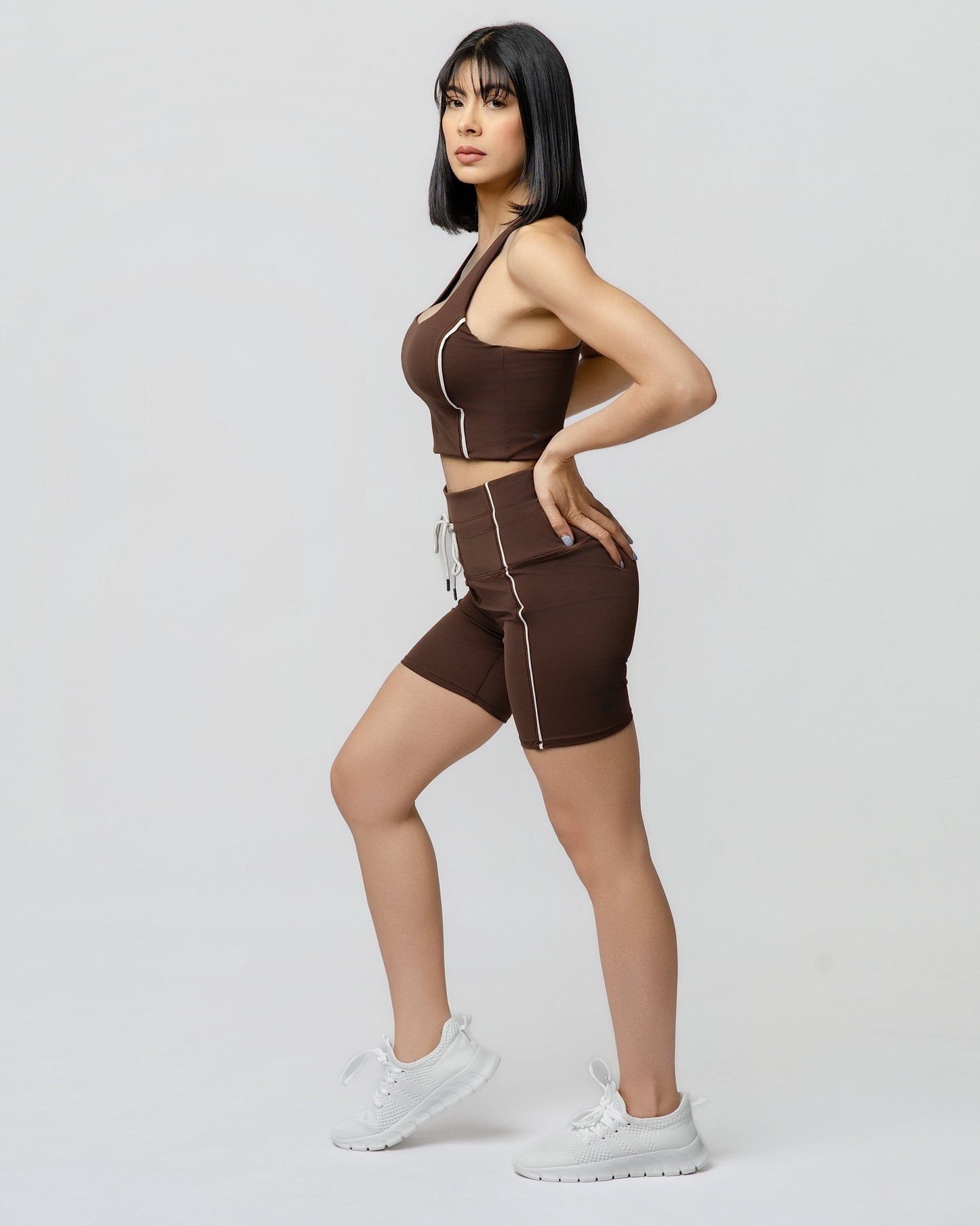 Momentum Piped Short in Brown