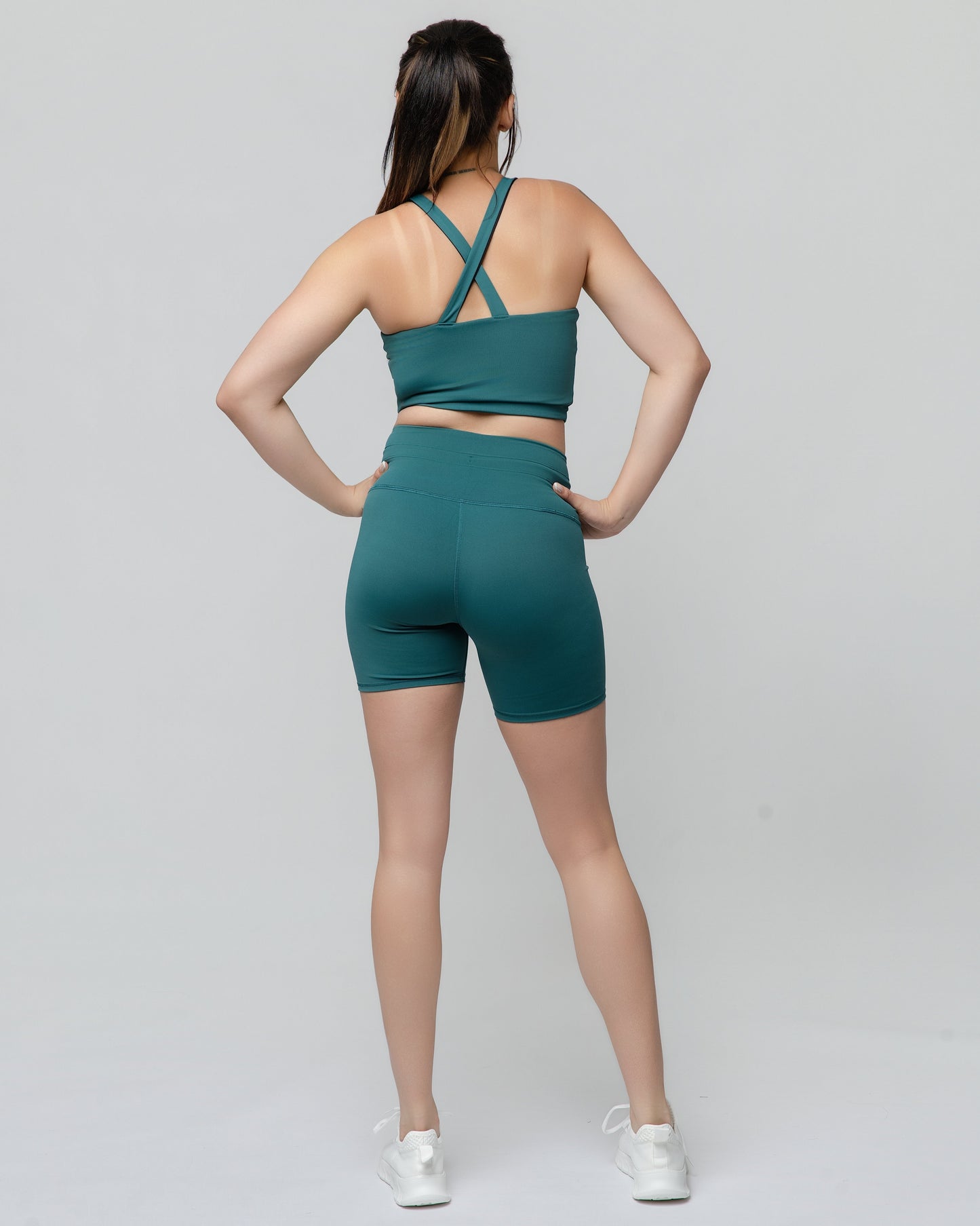Momentum Piped Tank in Teal